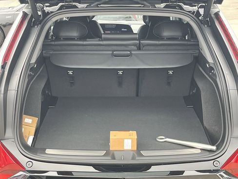 New 2026 Cadillac Optiq Sport 2 image 18