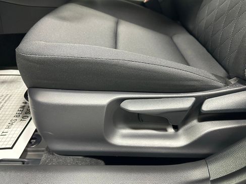 Used 2025 Toyota Corolla LE image 11