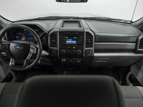 Used 2018 Ford F250 XL w/ Power Equipment Group image 13