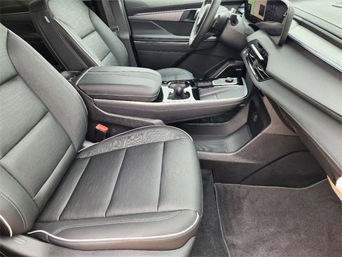 New 2025 Buick Enclave Sport Touring w/ Super Cruise Package image 11