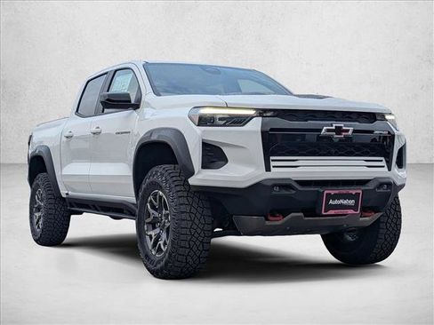 New 2026 Chevrolet Colorado ZR2 w/ Technology Package image 3