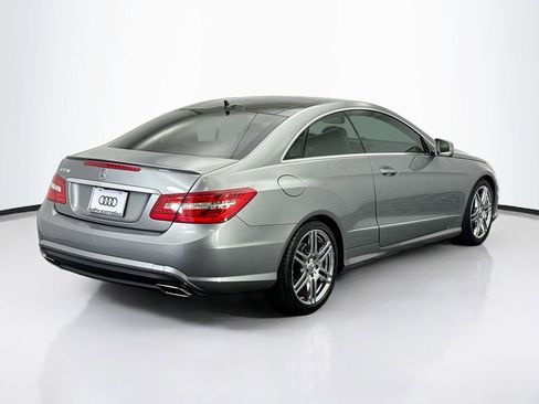 Used 2010 Mercedes-Benz E 550 Coupe image 5
