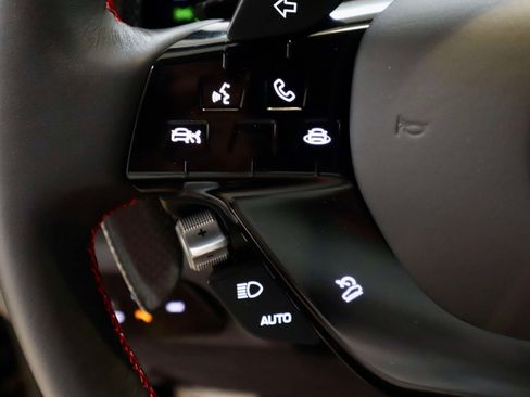 Certified 2025 Ferrari Purosangue AWD/4WD image 30