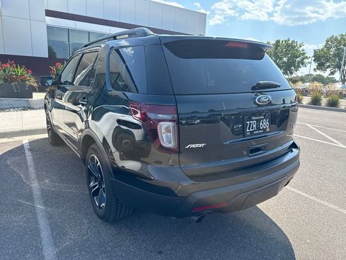 Used 2015 Ford Explorer Sport AWD/4WD image 3