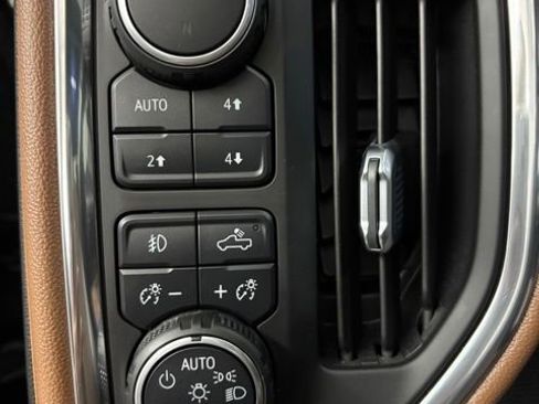 Used 2020 Chevrolet Silverado 2500 High Country w/ Z71 Off-Road Package image 30