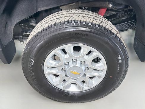 Used 2024 Chevrolet Silverado 3500 LTZ w/ LTZ Convenience Package AWD/4WD image 29