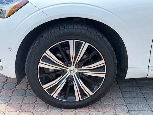 Certified 2023 Volvo XC60 B5 Plus w/ Protection Package Premier FWD image 11