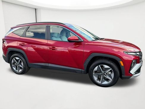 Used 2025 Hyundai Tucson SEL AWD/4WD image 4