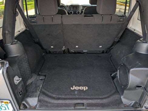 Used 2014 Jeep Wrangler Unlimited Sahara w/ Connectivity Group image 24