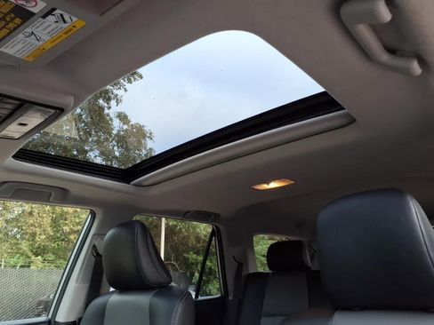 Used 2020 Toyota 4Runner SR5 Premium w/ Moonroof Package RWD image 15