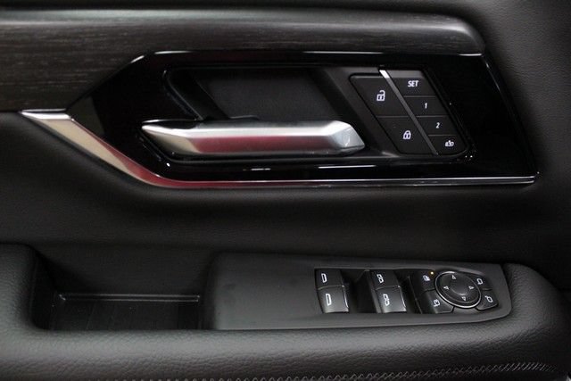 New 2026 GMC Yukon Denali AWD/4WD image 19