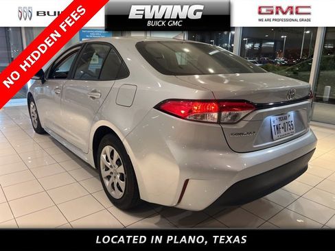 Used 2024 Toyota Corolla LE image 3