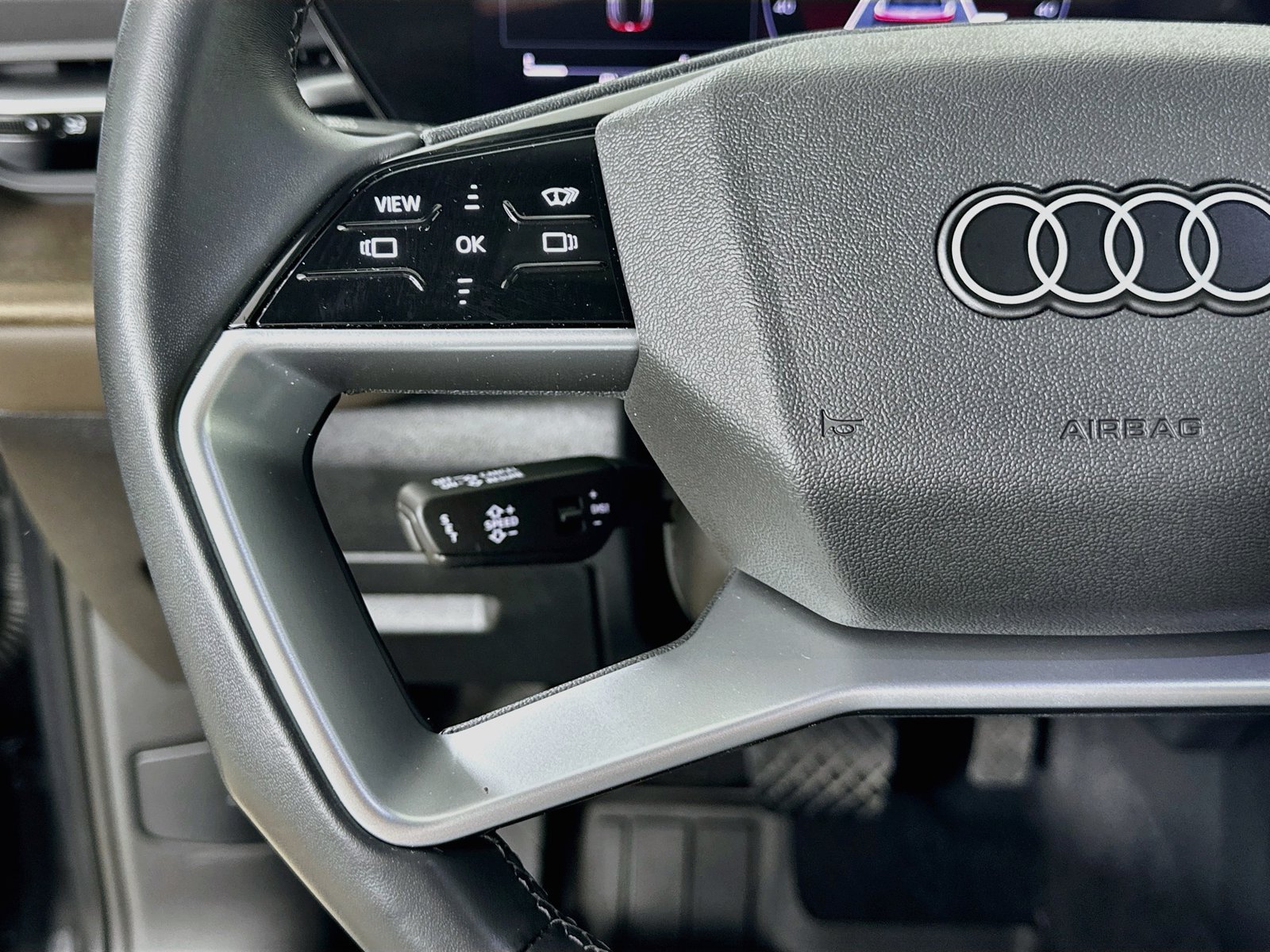 Certified 2025 Audi Q5 Premium Plus w/ Premium Plus AWD/4WD image 17