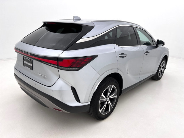 Used 2023 Lexus RX 350 Premium w/ Accessory Package AWD/4WD image 7