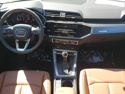 Certified 2025 Audi Q3 2.0T Premium w/ Convenience Package image 15