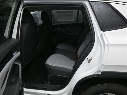 New 2026 Volkswagen Tiguan S image 11