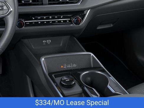 New 2026 Chevrolet Equinox LT w/ Convenience Package II image 23