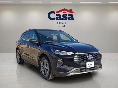 Used 2025 Ford Escape ST-Line image 1