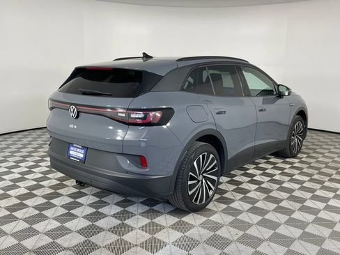Used 2024 Volkswagen ID.4 Pro AWD/4WD image 15