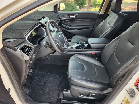 Used 2016 Ford Edge Titanium w/ Equipment Group 301A image 29