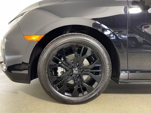 Used 2026 Honda Odyssey Sport-L image 11
