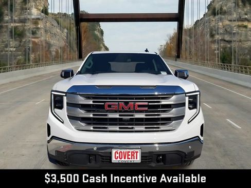 New 2026 GMC Sierra 1500 SLE w/ Preferred Package AWD/4WD image 2