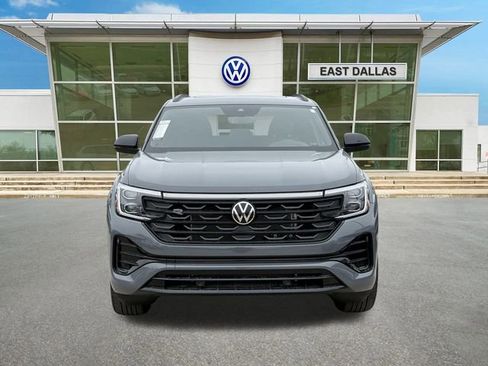 New 2026 Volkswagen Atlas Cross Sport SEL R-Line AWD/4WD image 6
