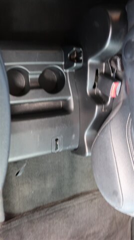 Used 2017 Toyota Sienna SE Premium FWD image 34