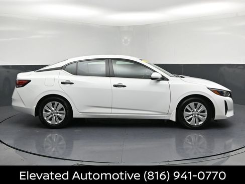 Certified 2025 Nissan Sentra S FWD image 26