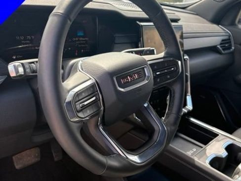 Used 2026 GMC Acadia Elevation FWD image 16
