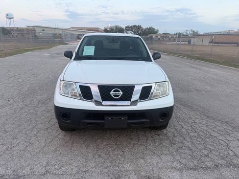 Used 2013 Nissan Frontier S RWD image 2