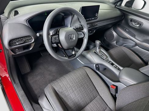 Certified 2023 Honda HR-V Sport image 9