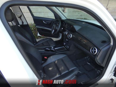 Used 2014 Mercedes-Benz GLK 350 2WD image 26