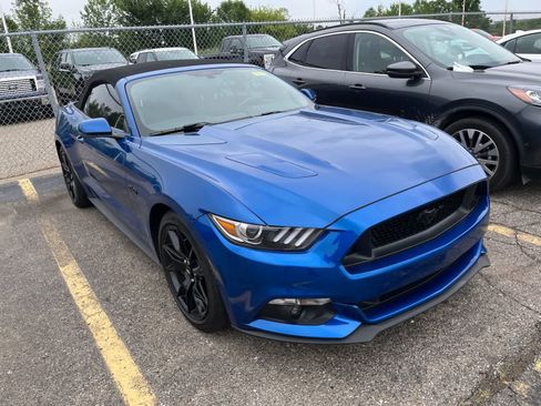 Used 2017 Ford Mustang GT Premium w/ Equipment Group 401A RWD image 19