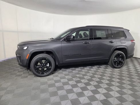 New 2026 Jeep Grand Cherokee L Limited w/ Limited Altitude Package RWD image 7
