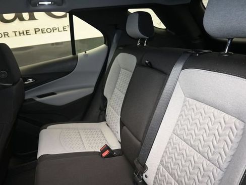 Used 2023 Chevrolet Equinox LS w/ LS Convenience Package FWD image 20