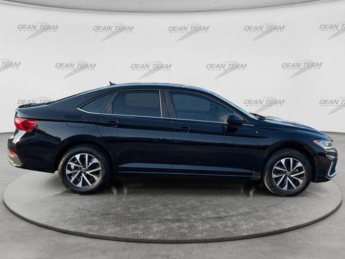 Used 2025 Volkswagen Jetta S FWD image 9