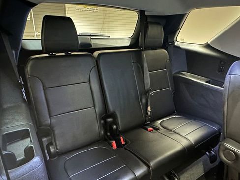 Used 2019 Chevrolet Traverse LT w/ LT Premium Package image 20