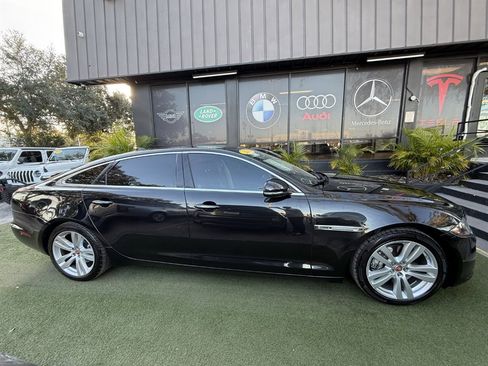 Used 2016 Jaguar XJ L Portfolio image 8