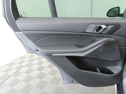 Used 2026 BMW X5 sDrive40i w/ Parking Assistance Package image 27