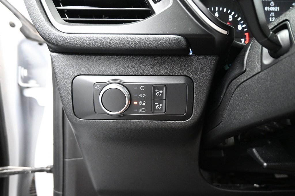 Certified 2020 Ford Escape SE FWD image 13