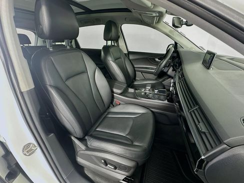 Used 2019 Audi Q7 3.0T Premium Plus AWD/4WD image 34