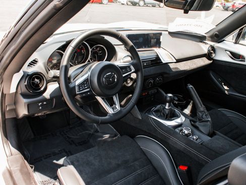 New 2026 MAZDA MX-5 Miata Club w/ Brembo/BBS Recaro Package RWD image 8