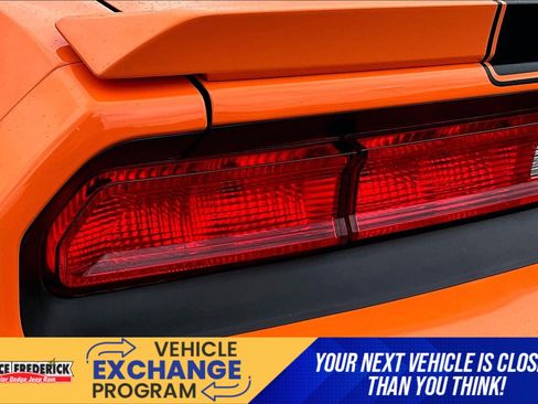 Used 2014 Dodge Challenger SXT Plus RWD image 23