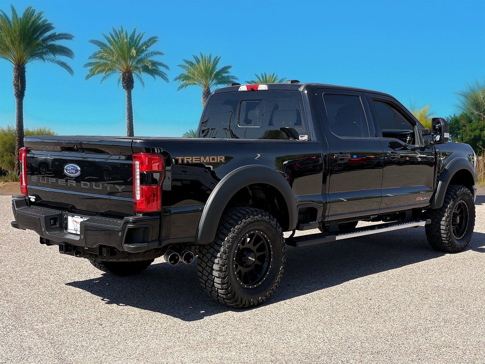 Certified 2023 Ford F250 Lariat w/ Lariat Ultimate Package AWD/4WD image 6