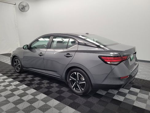 Used 2024 Nissan Sentra SV FWD image 3