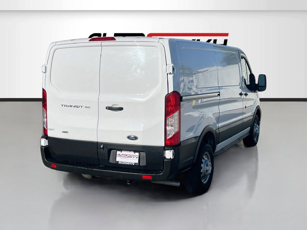Used 2024 Ford Transit 150 Low Roof AWD image 7