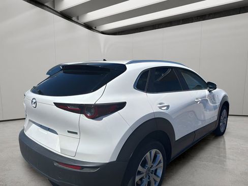 Used 2022 MAZDA CX-30 AWD 2.5 S w/ Select Package image 4