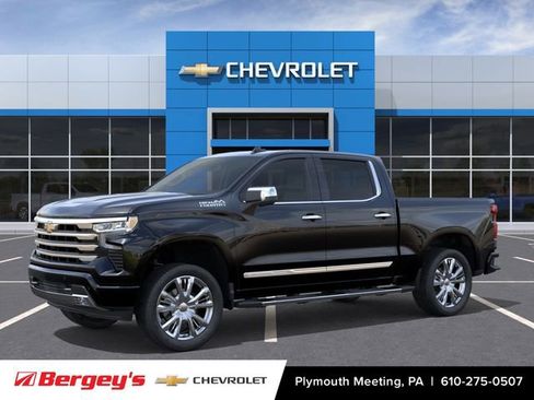 New 2026 Chevrolet Silverado 1500 High Country w/ High Country Premium Package AWD/4WD image 3