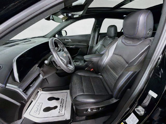 Used 2024 Cadillac XT4 Sport AWD/4WD image 21
